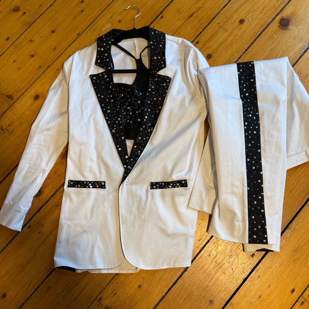Elegant White and Black Women's Blazer Set